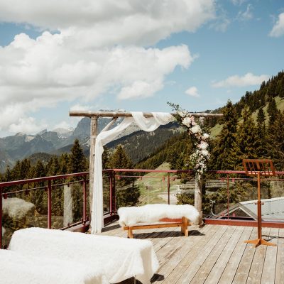escale-decoration-chaleureuse-terrasse-hotel-restaurant-chatel-mariage-haute-savoie