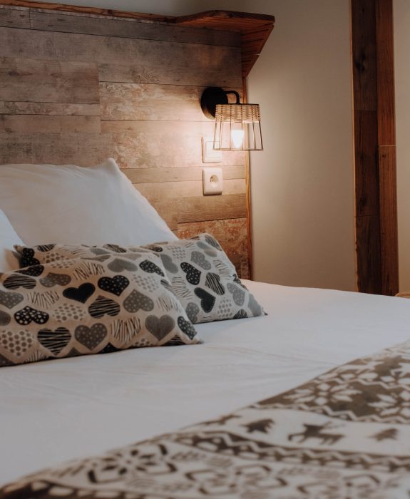 escale-decoration-montagne-chambre-smart-haute-savoie